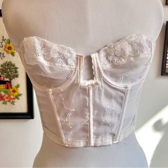 Vintage 1980s Lady Marlene White Floral Embroidered Lace Bustier 34C /Waist 26 - Picture 1 of 8